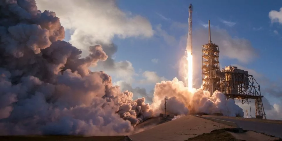 rocket ship photography